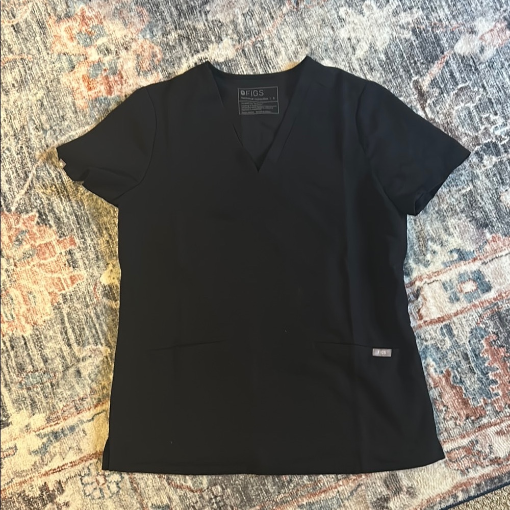 Figs casma top